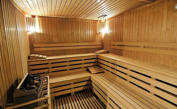 Turkish bath/hammam, massages