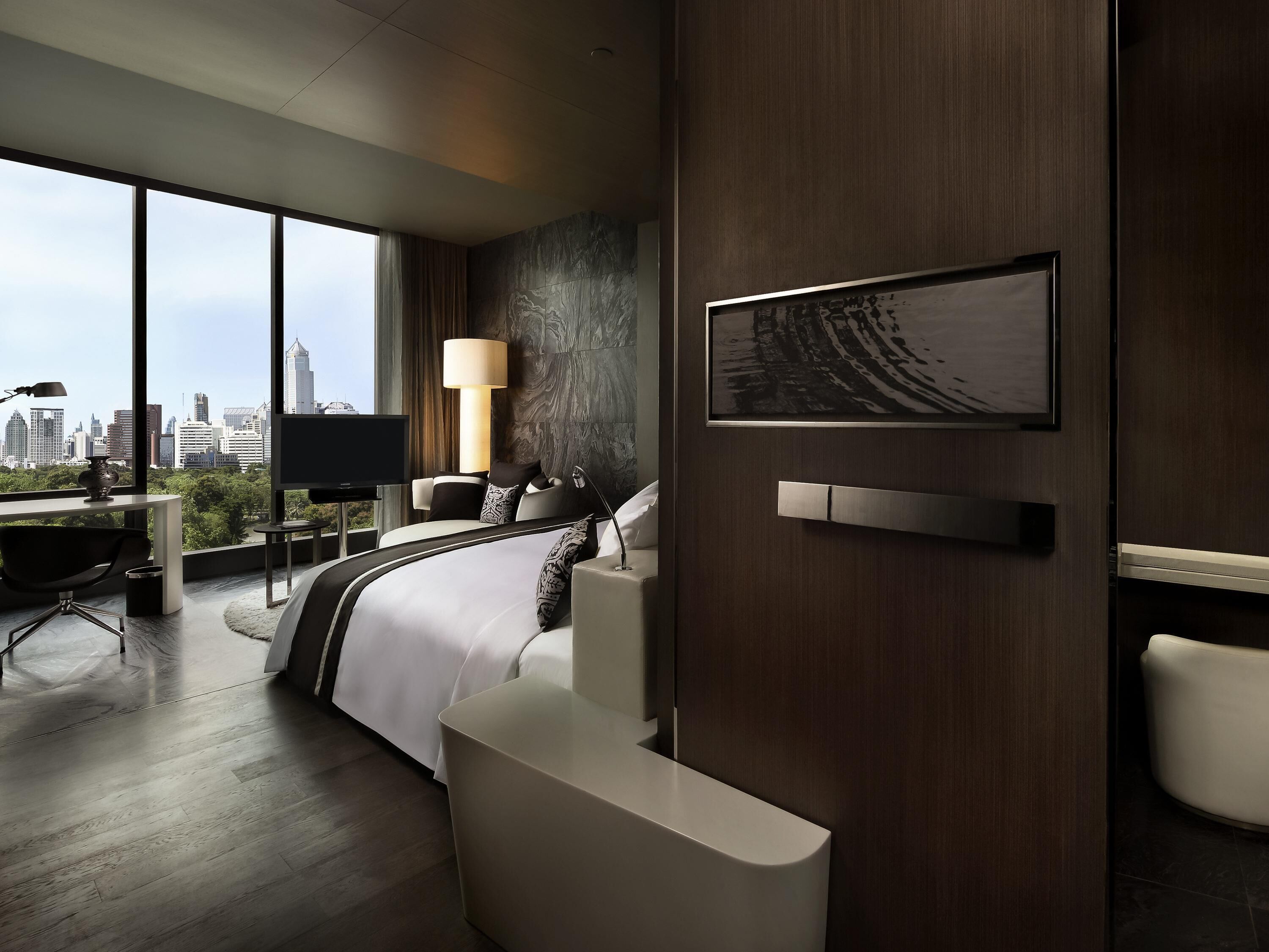 시그니처룸, 킹사이즈침대 1개, 클럽 라운지 이용 (So Club) | 고급 침구, 무료 미니바, 객실 내 금고, 각각 다른 스타일의 인테리어