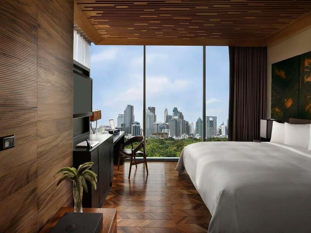 Club Suite, 1 Bedroom (Park or City View, Club Benefits) | Premium bedding, free minibar, in-room safe, individually decorated
