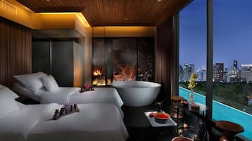 Sauna, hot tub, steam room, body treatments, aromatherapy