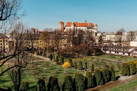 Deluxe Double or Twin Room, Balcony, Garden View | Balcony view