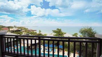 Beach/ocean view