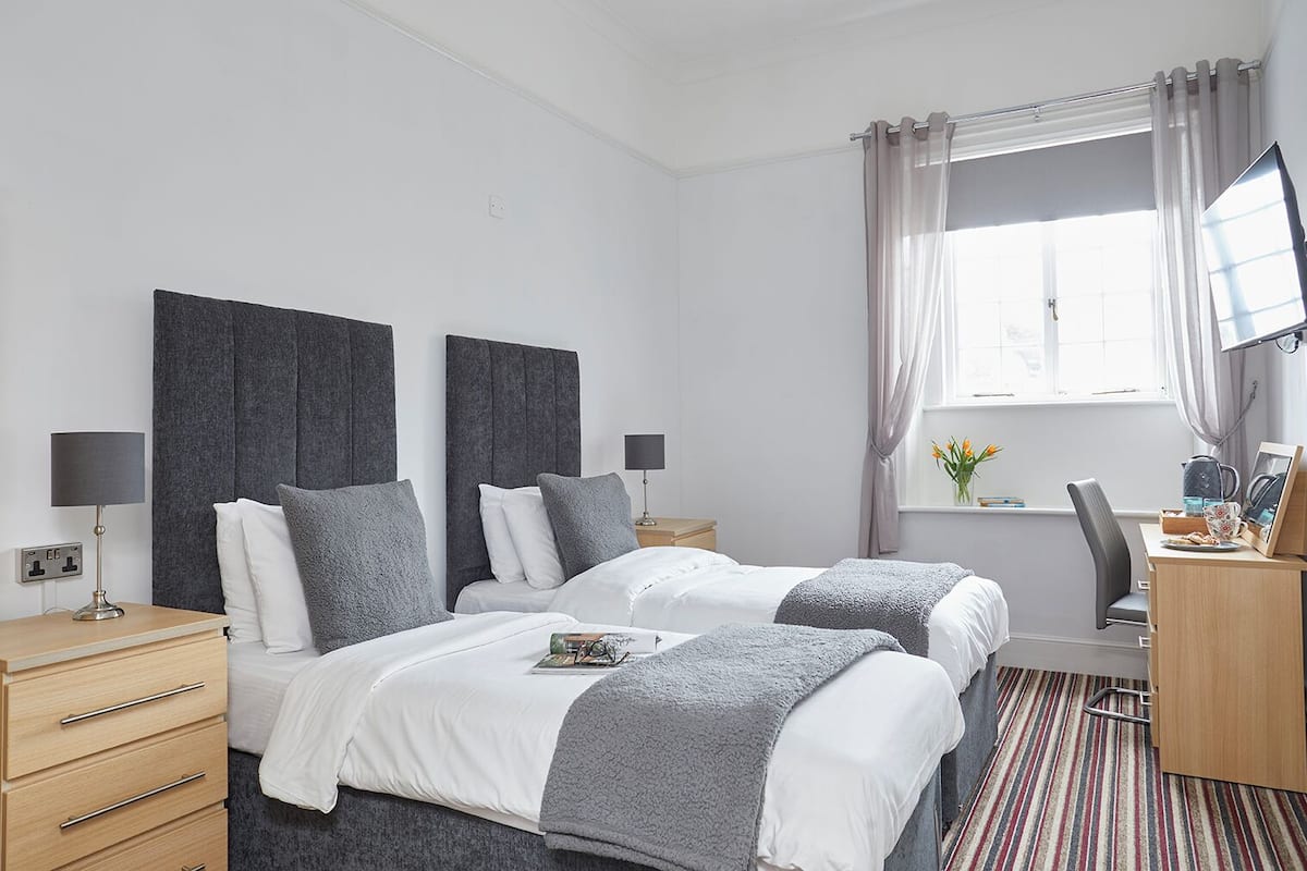 In-room safe, desk, iron/ironing board, cots/infant beds