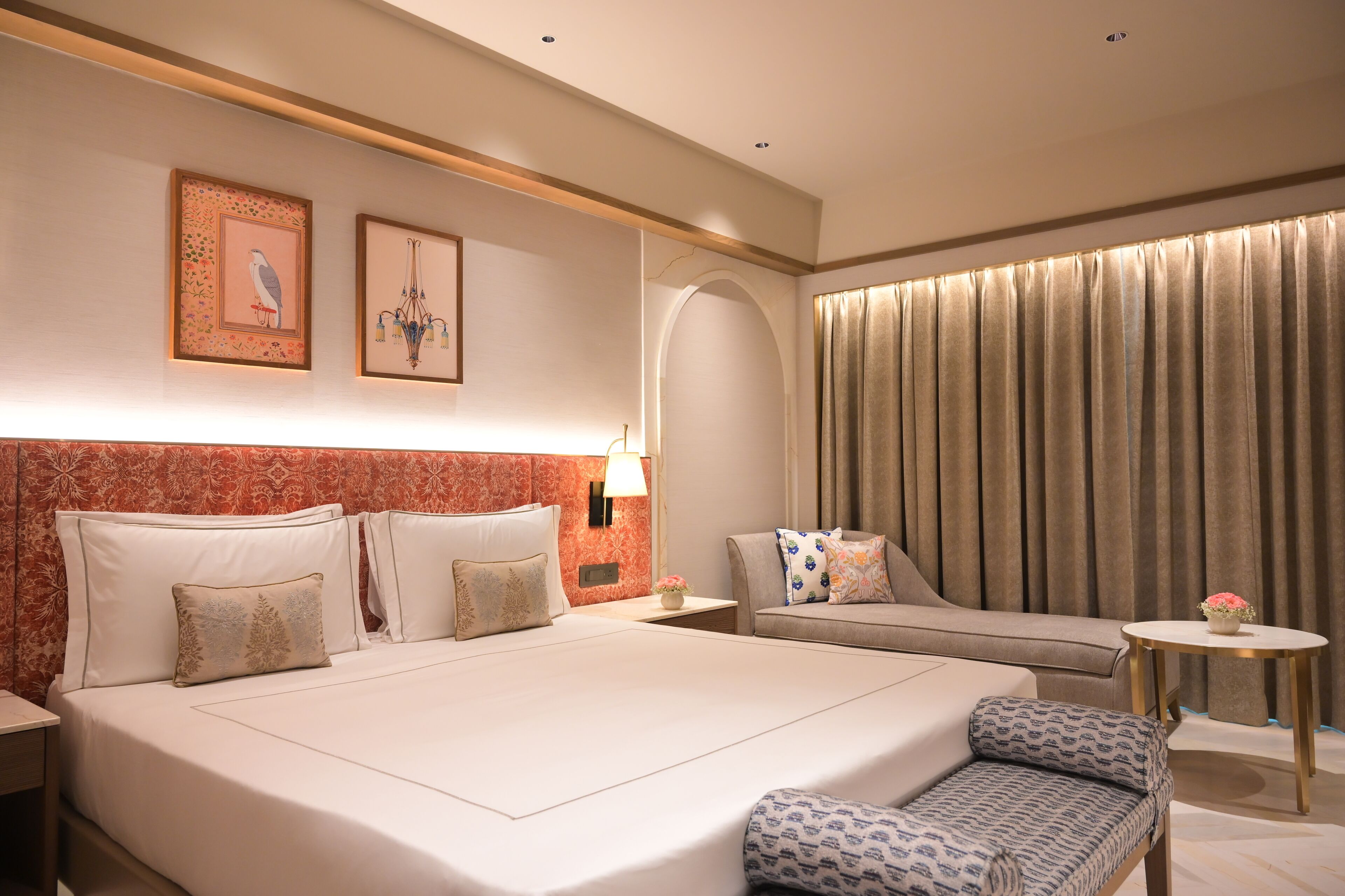 taj club, club room, 1 king bed | premium bedding, down duvets, minibar, in-room safe