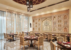 5 restaurants servant le petit déjeuner, spécialités Cuisine indienne