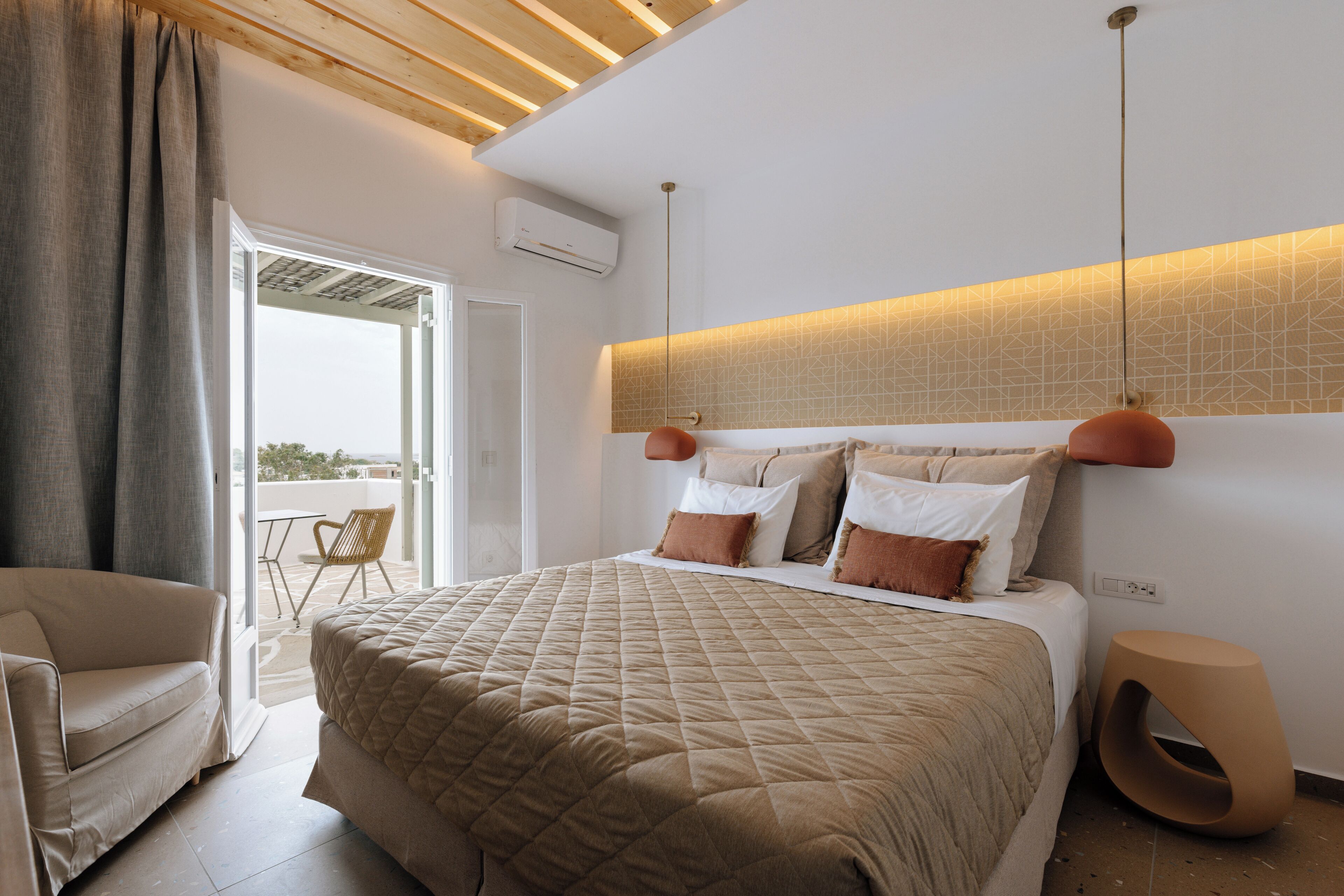 Quarto premium, vista para o mar | Frigobar, cofres nos quartos, Wi-Fi de cortesia, roupa de cama