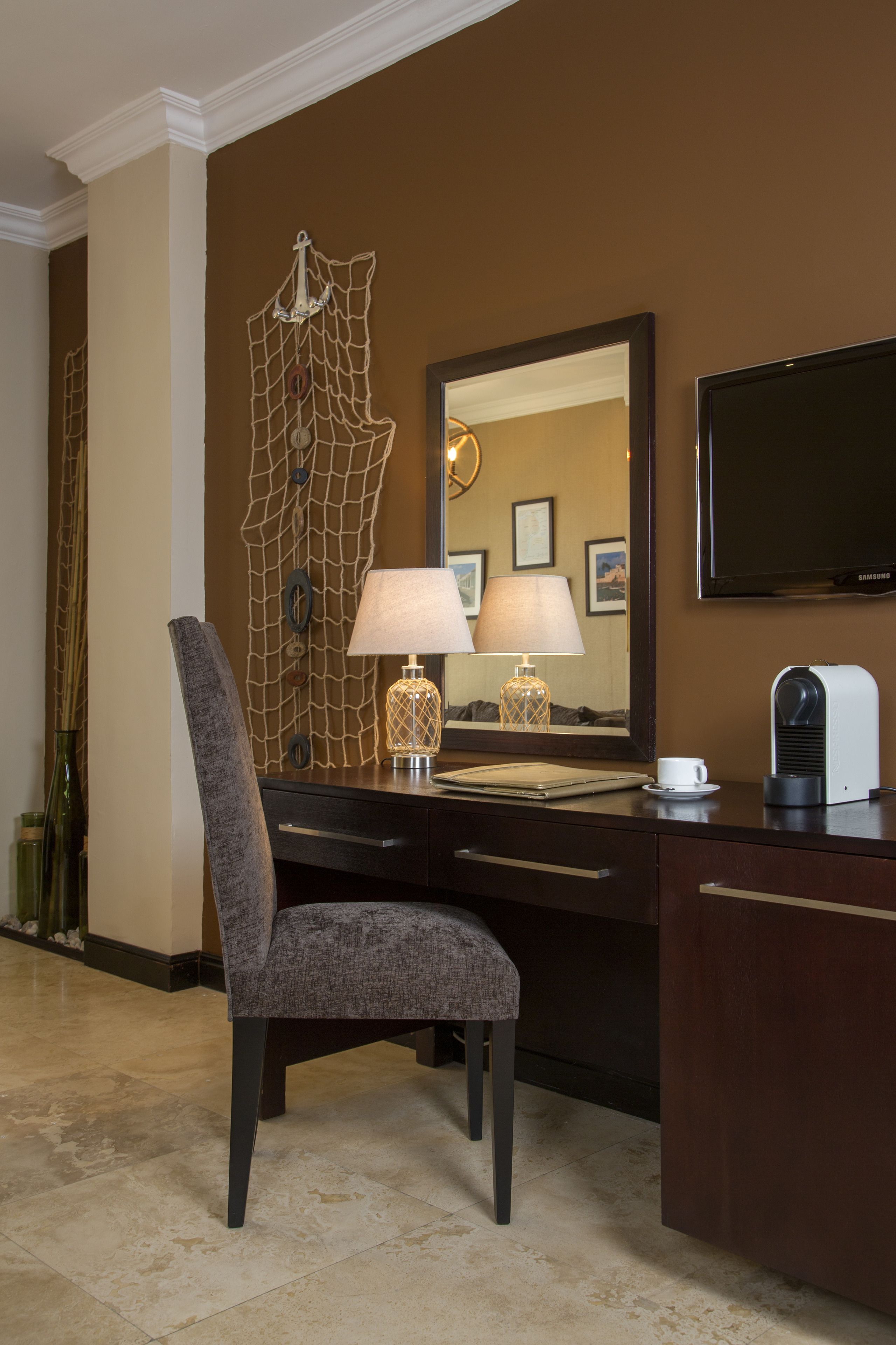 junior suite | living area | smart tv
