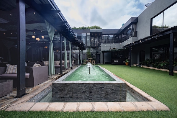 Suite Eksekutif, 1 Tempat Tidur King | Pemandangan dari kamar