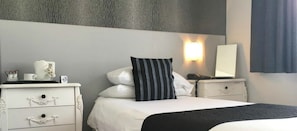 Enkelrum | Värdeförvaringsskåp på rummet, gratis wi-fi och sängkläder