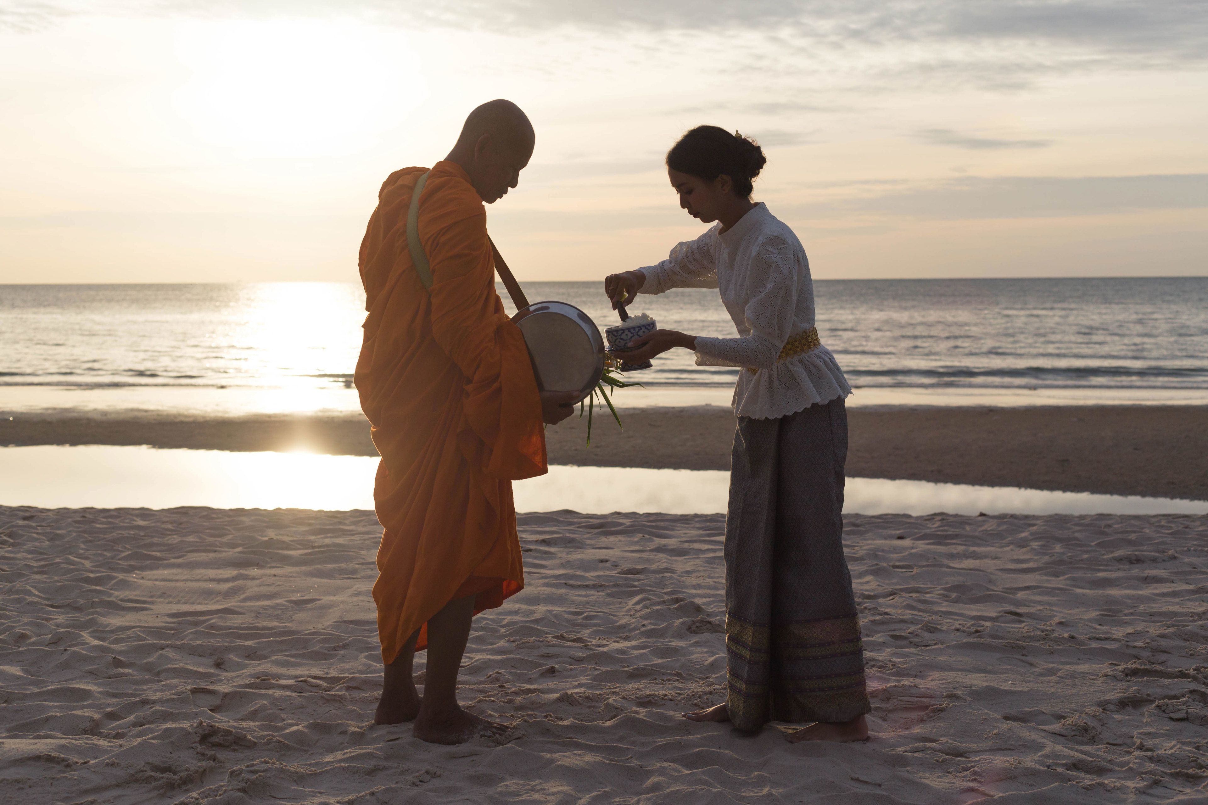 private beach, white sand, beach cabanas, sun-loungers