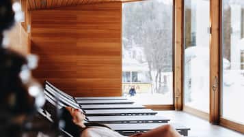 Sauna, Whirlpool, Dampfbad, Körperbehandlungen, Aromatherapie