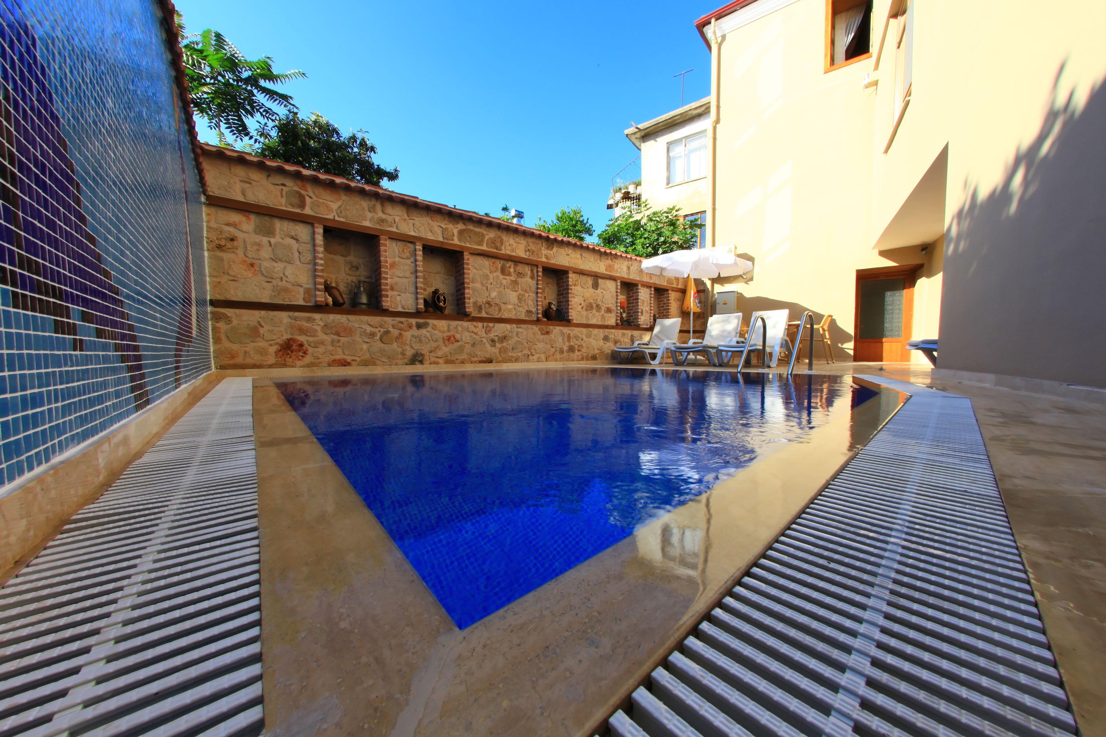 Photo - Bacchus Pension