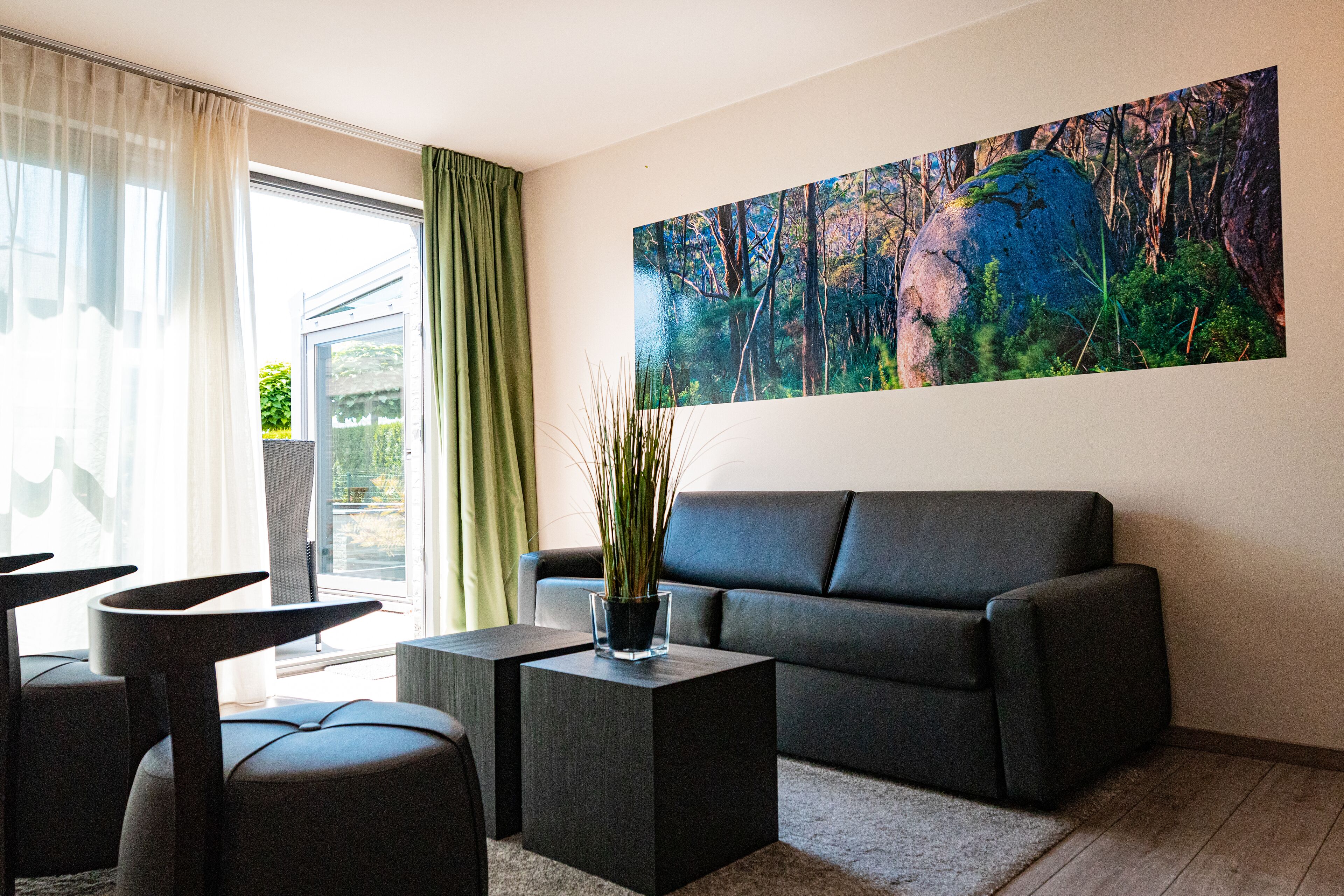 Superior-Doppelzimmer | Hochwertige Bettwaren, Zimmersafe, individuell dekoriert