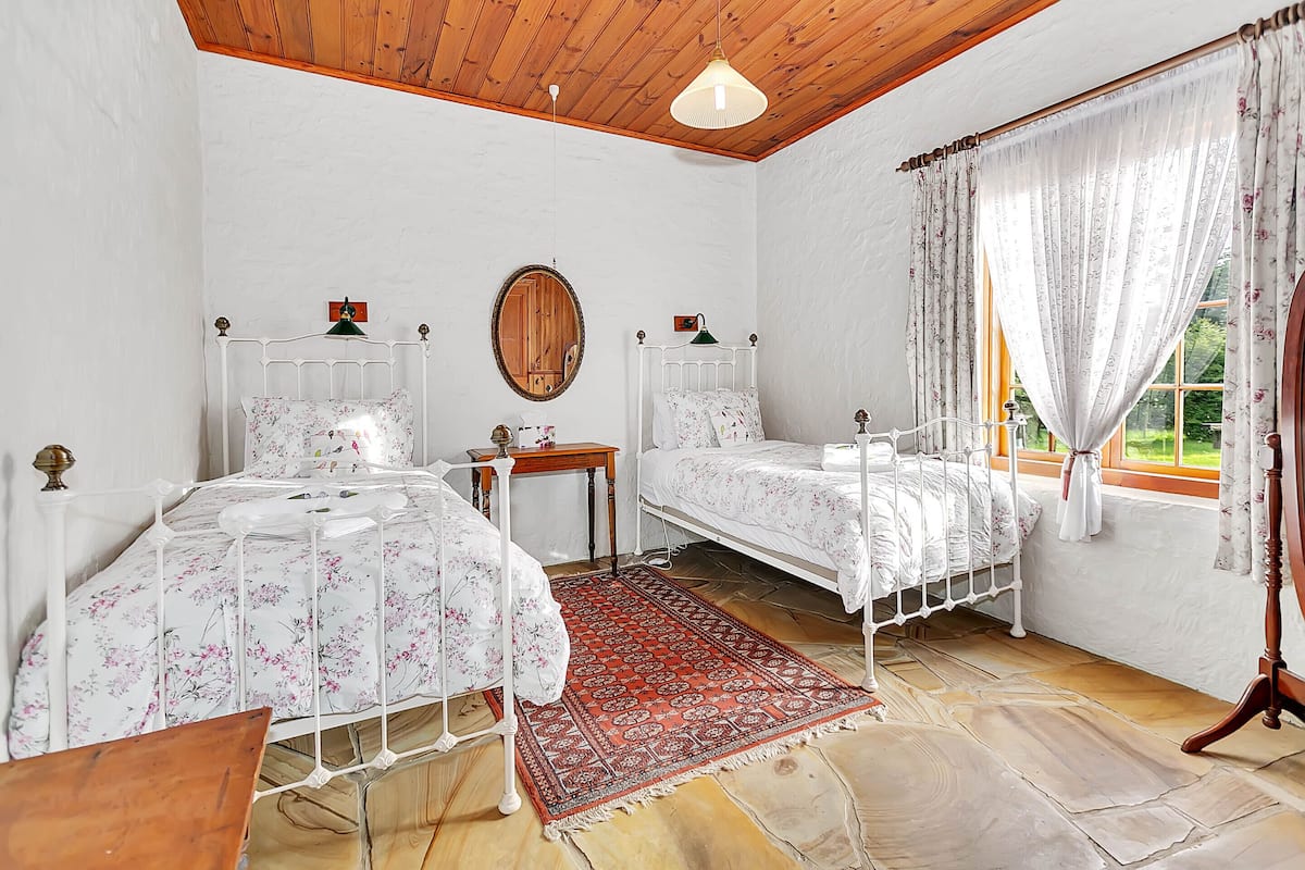 Cottage, 2 camere da letto (Hobbit) | 1 camera, biancheria in cotone egiziano