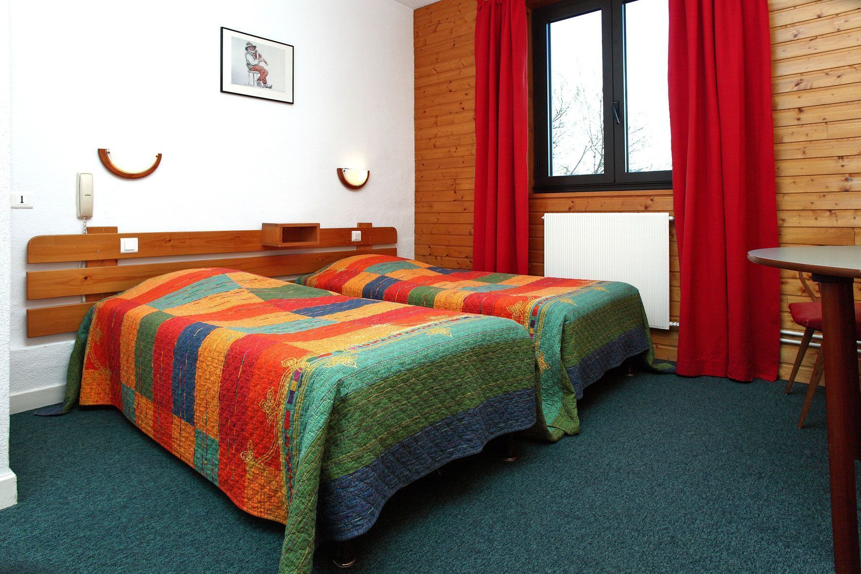 desk, blackout curtains, iron/ironing board, cots/infant beds