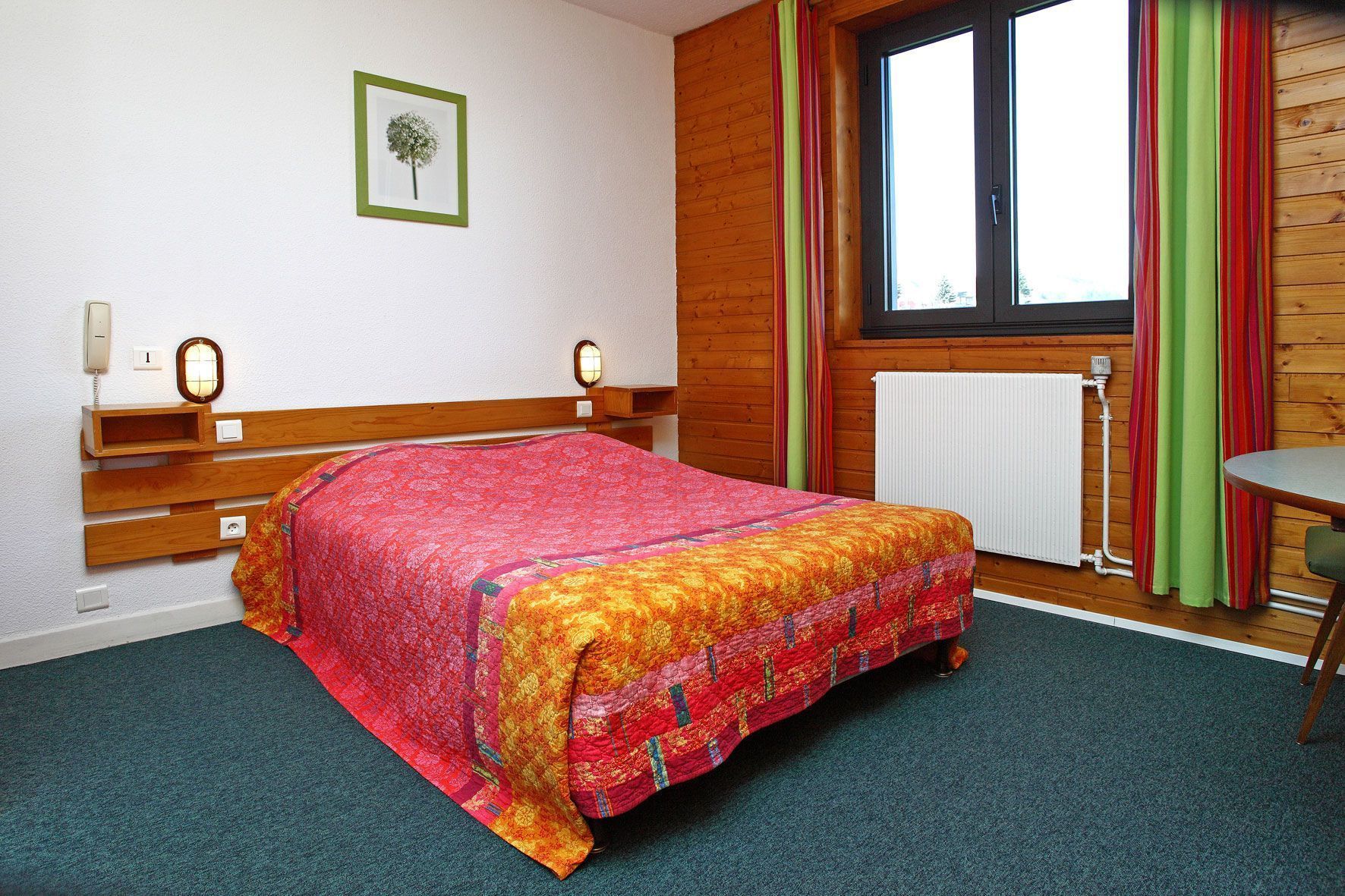 desk, blackout curtains, iron/ironing board, cots/infant beds