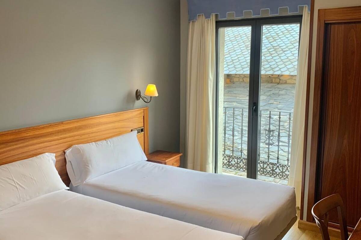 1 bedroom, soundproofing, free wifi, bed sheets