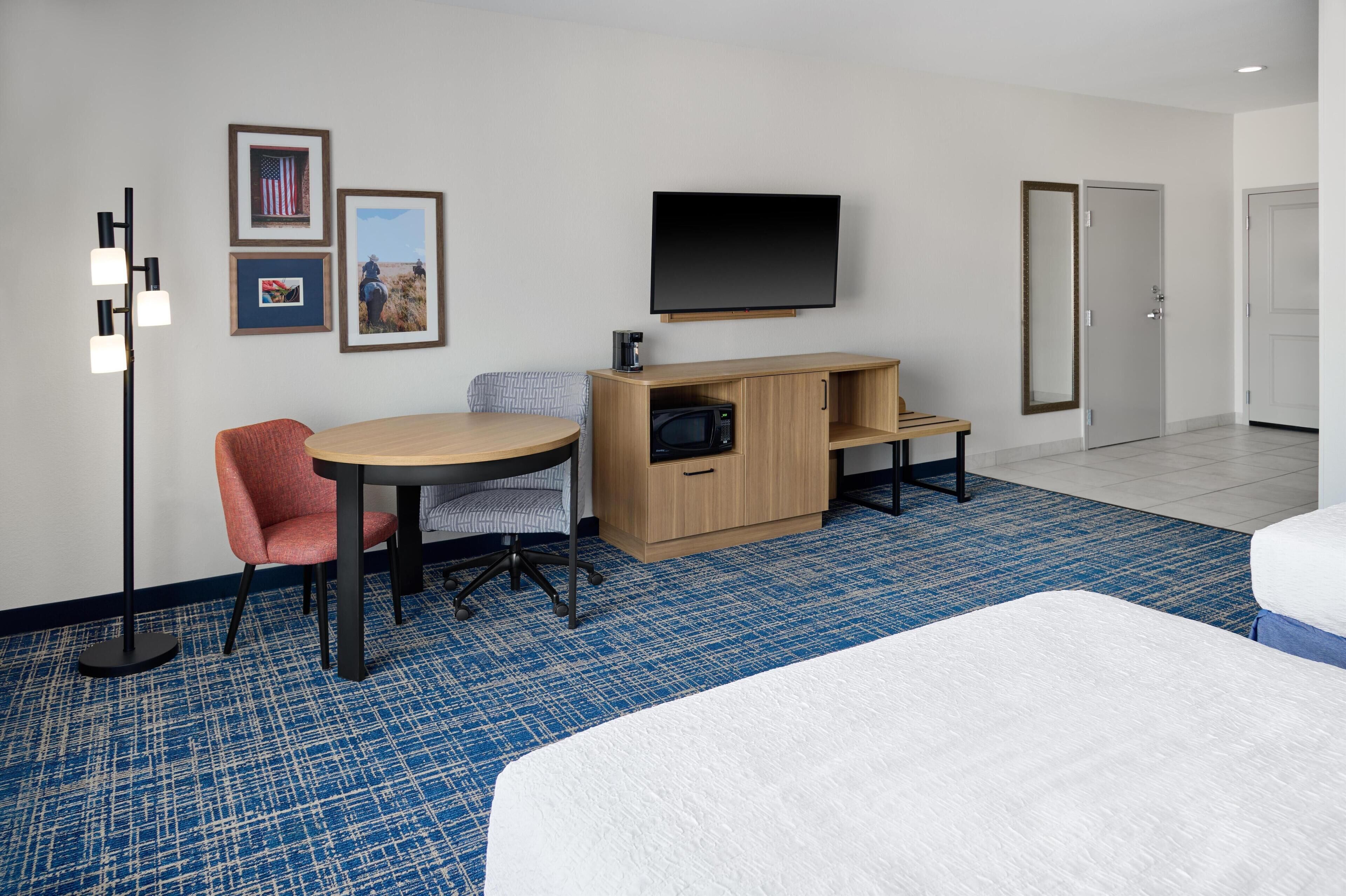 룸, 퀸사이즈침대 2개, 장애인 지원, 금연 | 객실 내 금고, 책상, 암막 커튼, 다리미/다리미판