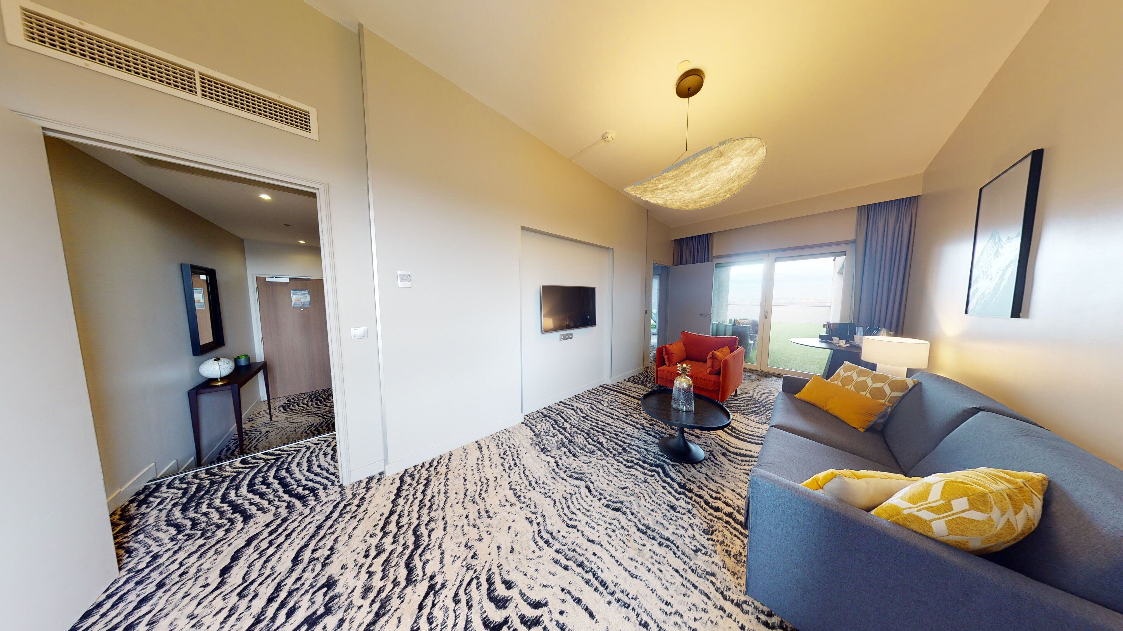 suite, 1 king bed, terrace | premium bedding, in-room safe, desk, blackout curtains