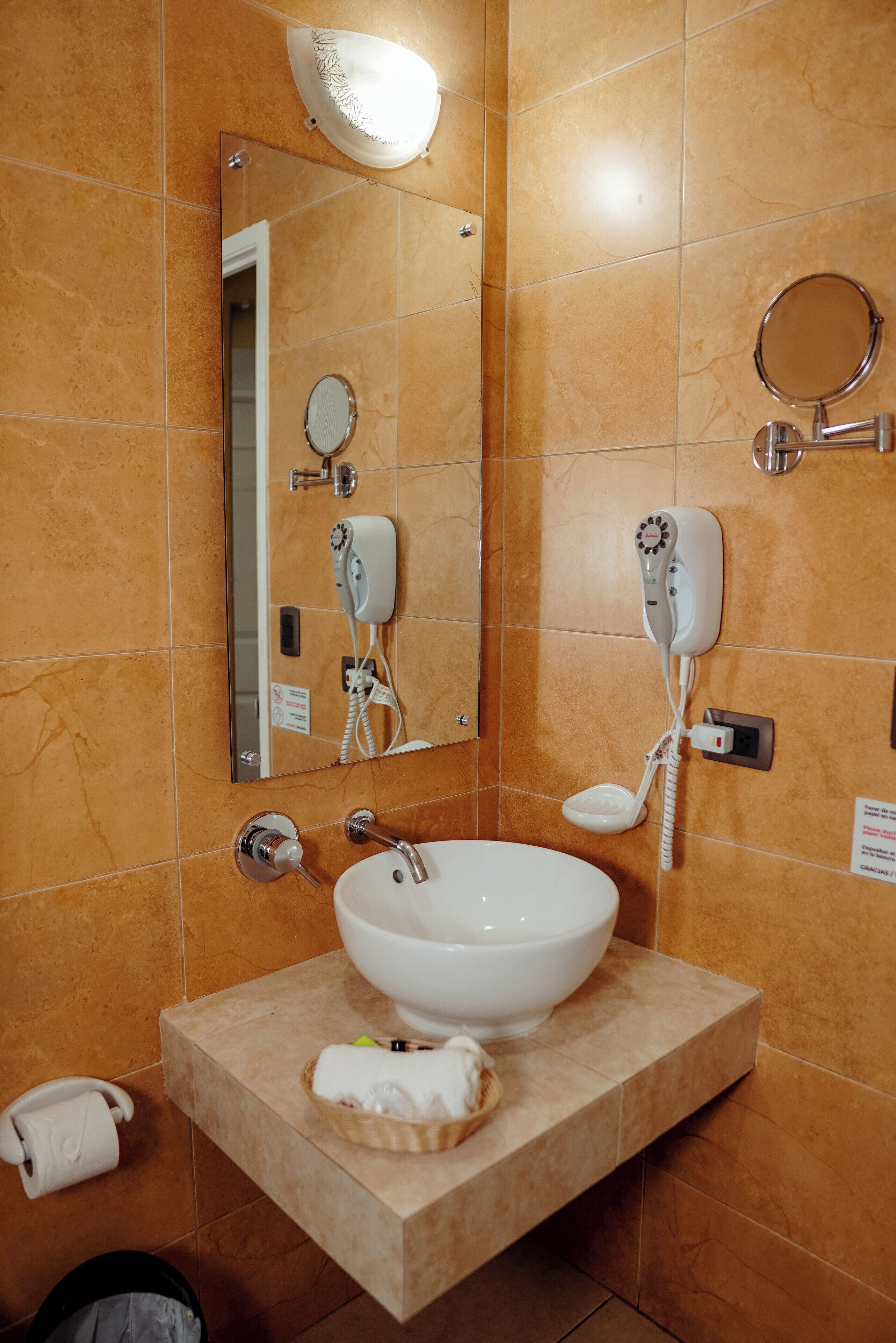 in-room safe, desk, free wifi, bed sheets