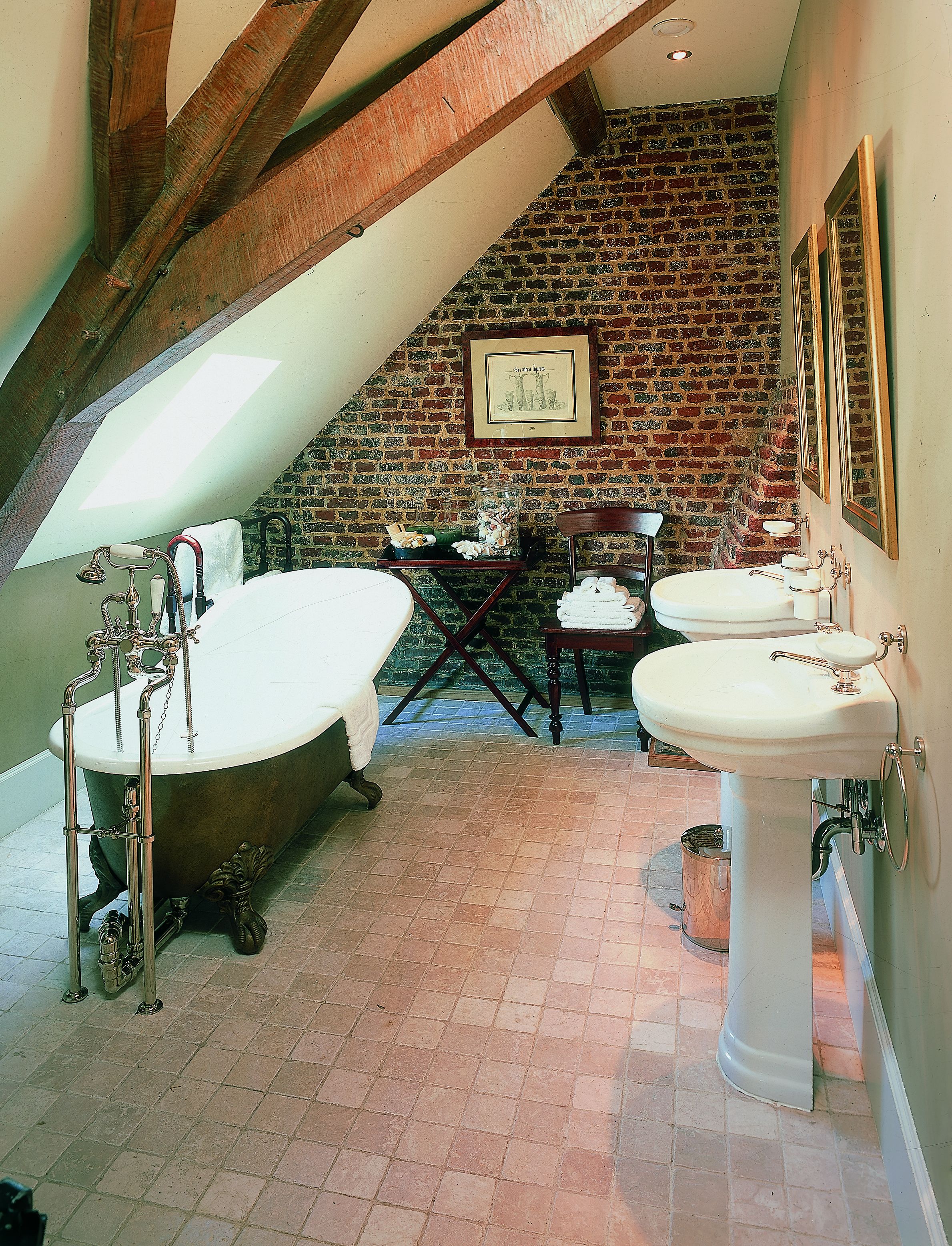 deluxe double room (2nd floor - bathtub only) | bathroom | free toiletries, hair dryer, bathrobes, slippers