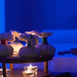 Couples treatment room(s), sauna, hot tub, Turkish bath/hammam