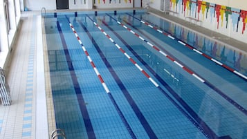 Innenpool, Liegestühle