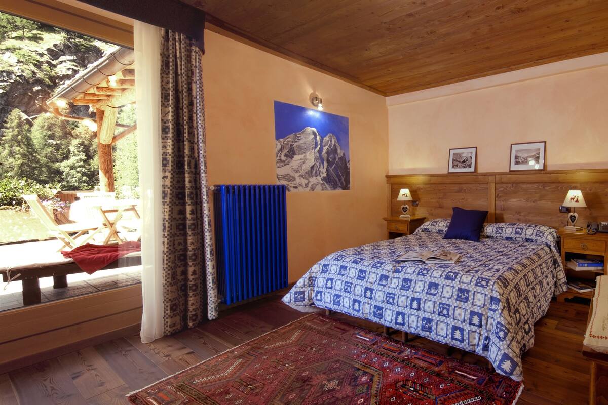 Double or Twin Room, Balcony | Premium bedding, Select Comfort beds, desk, blackout drapes