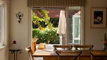 Exclusive Villa, 6 Bedrooms, Garden View | Terrace/patio