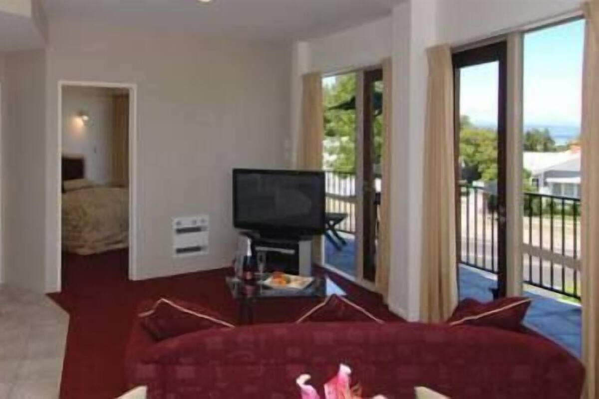 Suite – deluxe, massasjebadekar | Oppholdsrom