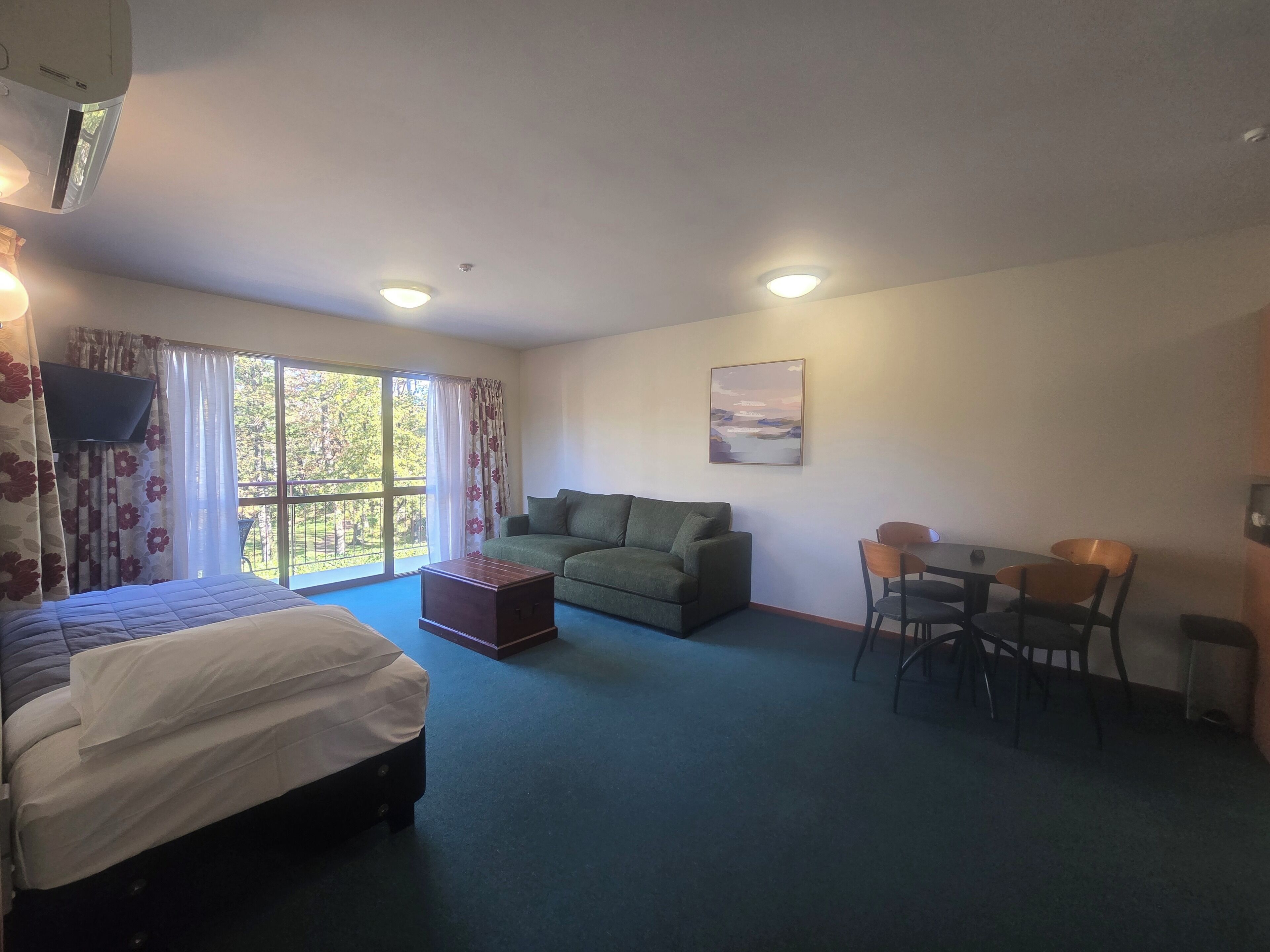 1 Bedroom Deluxe Spa
