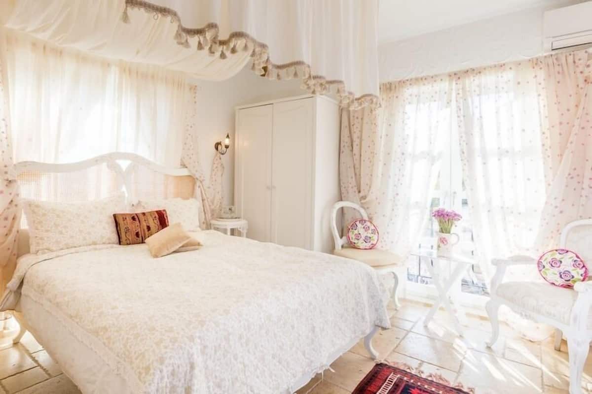 Standard Room, 1 Double Bed