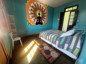 Hypo-allergenic bedding, down duvets, Select Comfort beds