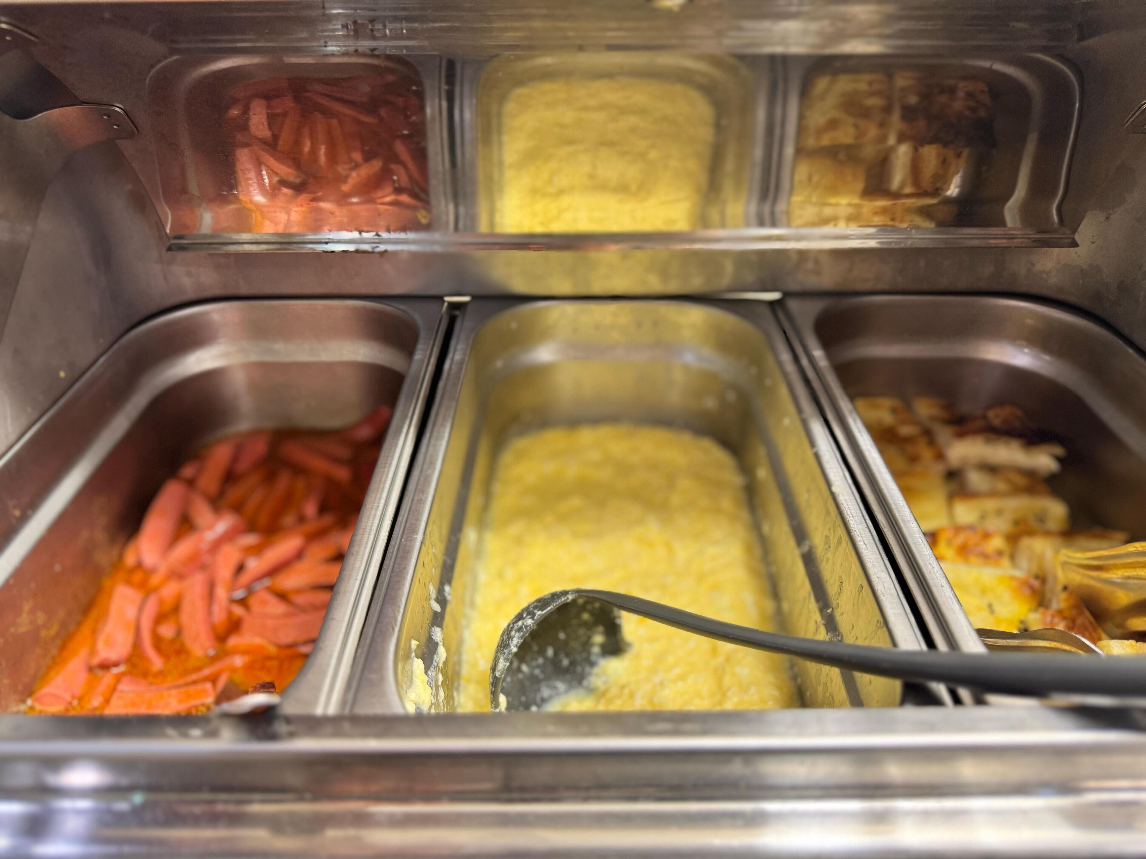 Bữa sáng buffet
