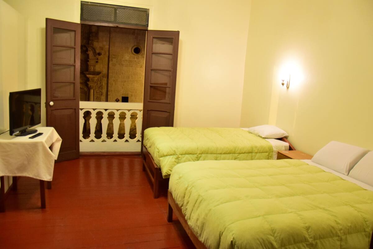 Double or Twin Room | Free WiFi