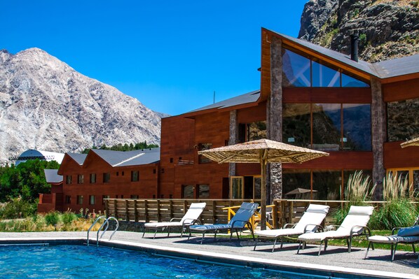 Sundeck - Noi Puma Lodge (Machalí)