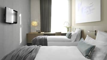 双人房 | 意大利 Frette 床单、高档床上用品、记忆海绵床垫、迷你吧