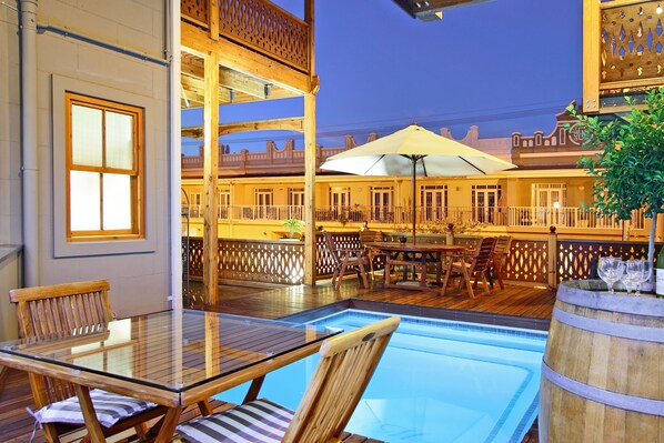 Alberca al aire libre