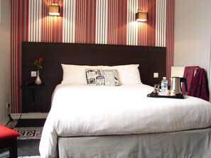 Standaard tweepersoonskamer | Luxe beddengoed, een bureau, verduisterende gordijnen