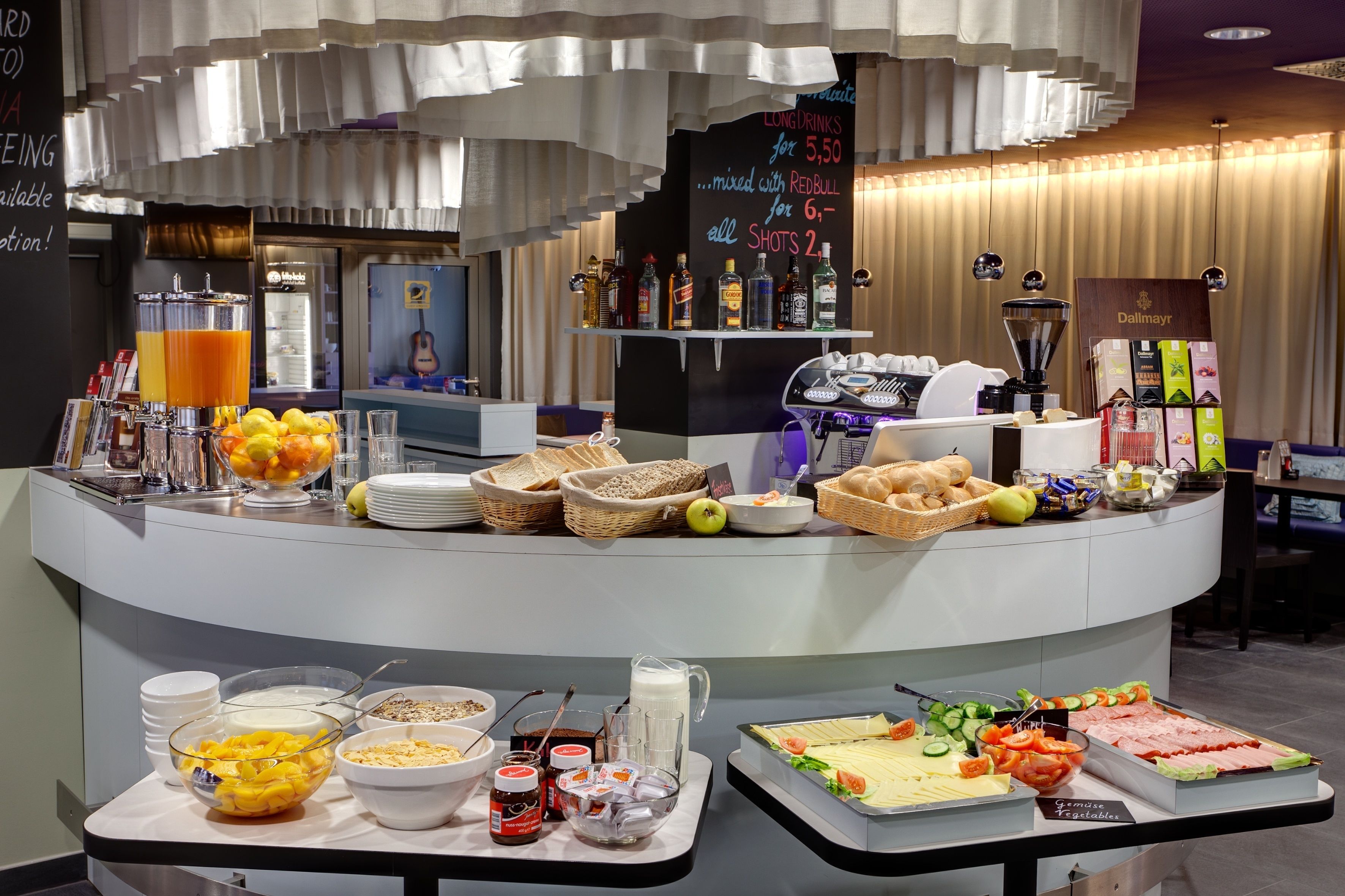 Daily buffet breakfast (EUR 9.9 per person)