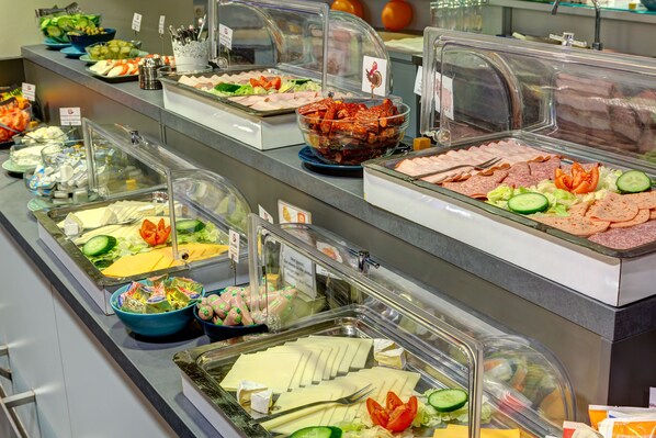 Daily buffet breakfast (EUR 9.9 per person)