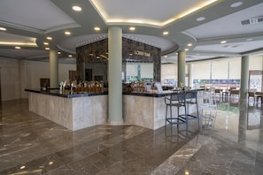 Lobby sitting area - Fore Resort & Spa (Kemer)