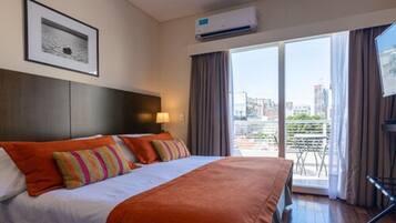 Ropa de cama de alta calidad, cubrecamas y colchones con pillow-top