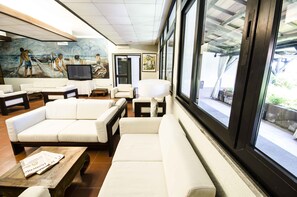 Sala de estar en el lobby