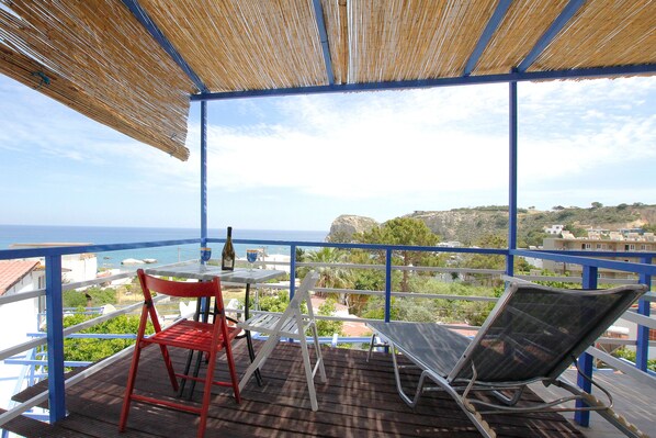 Panoramic Studio, 1 Queen Bed, Sea View | Terrace/patio