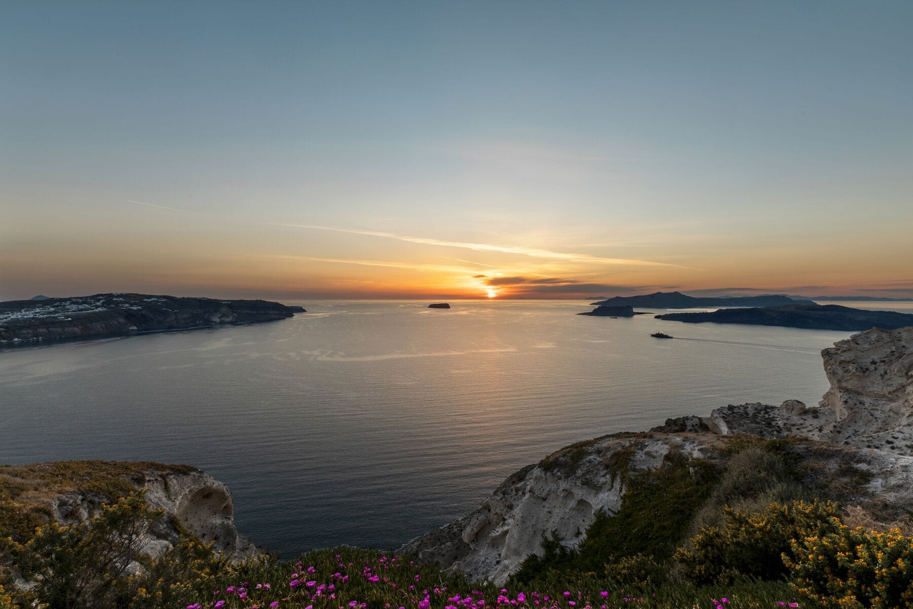 Photo - Grand View - Megalochori Santorini