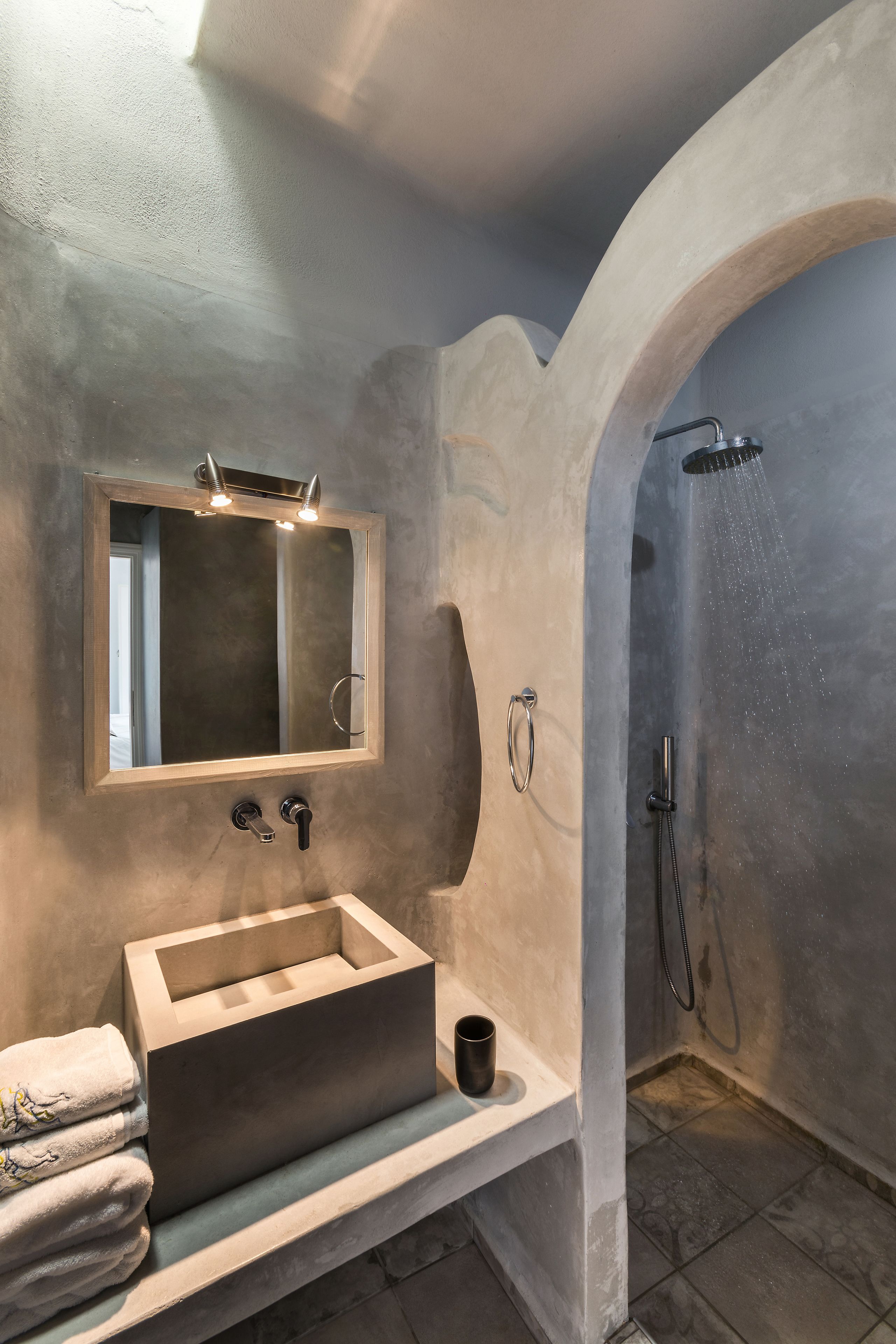 Photo - Grand View - Megalochori Santorini