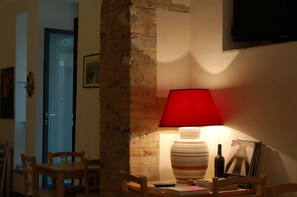 Dining - B&B Federico Secondo (Palermo)