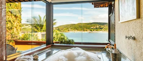 Suite Private | Jetted tub