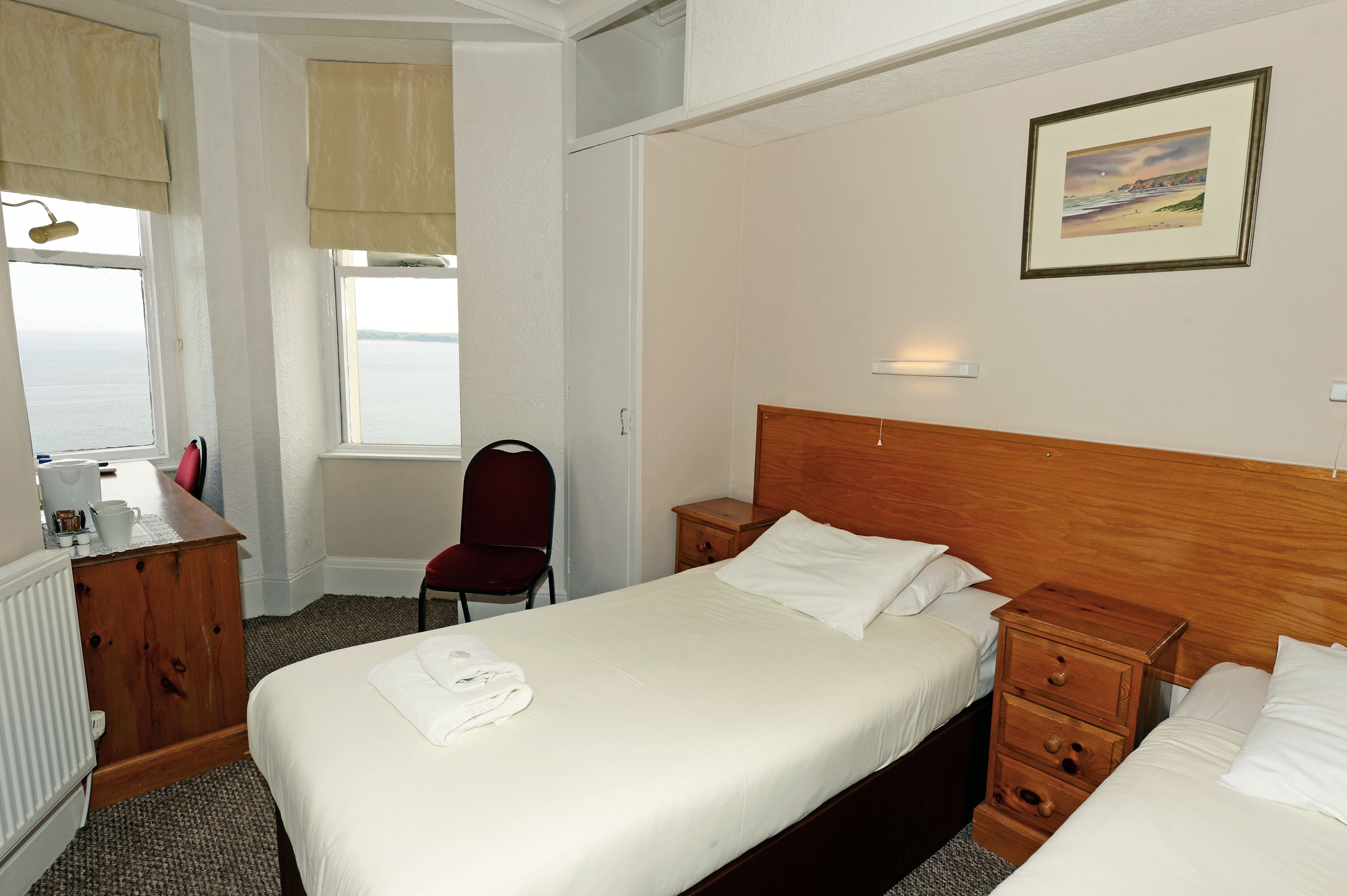 Kamer, 1 twee- of 2 eenpersoonsbedden, uitzicht op tuin